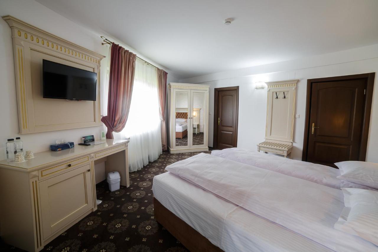 Grădina Mariajelor Hotel Câmpulung Moldovenesc Exterior foto