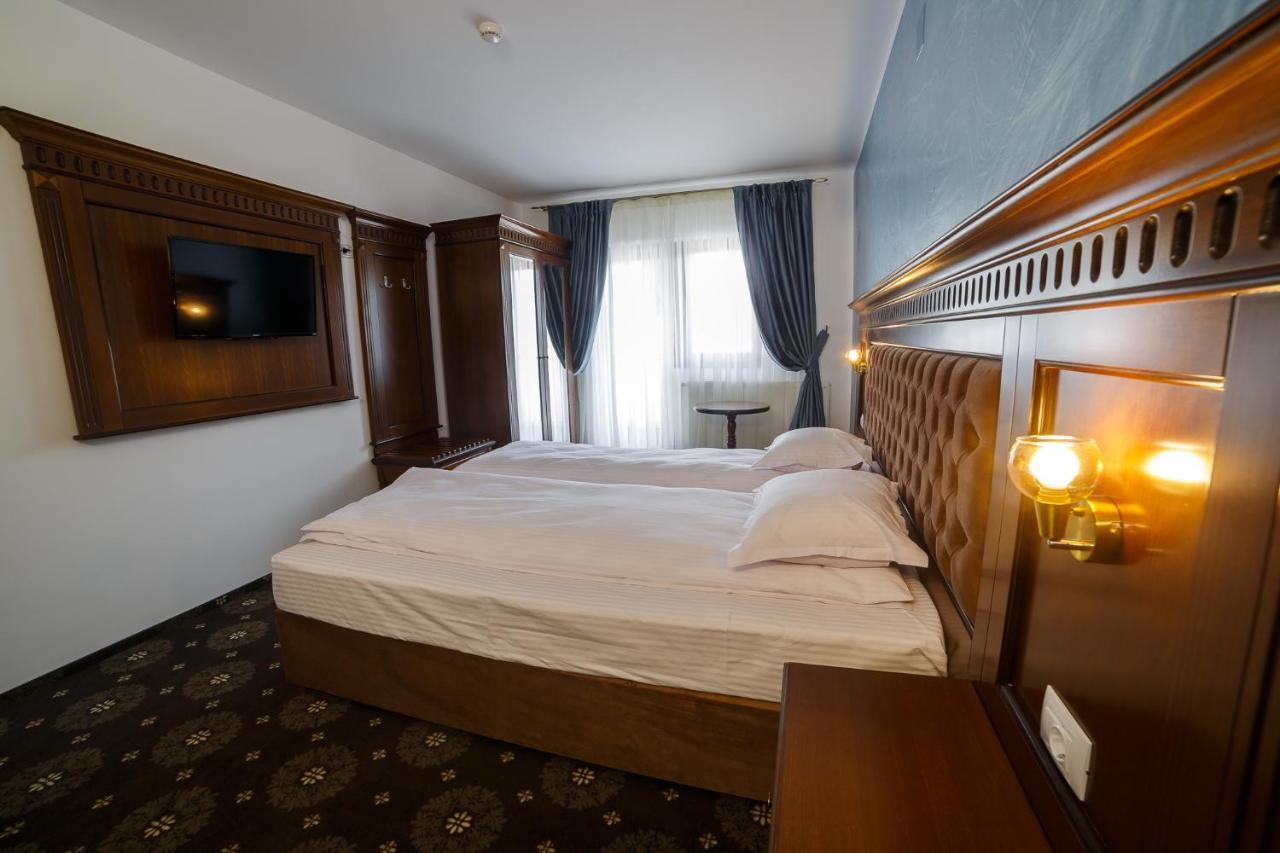 Grădina Mariajelor Hotel Câmpulung Moldovenesc Exterior foto